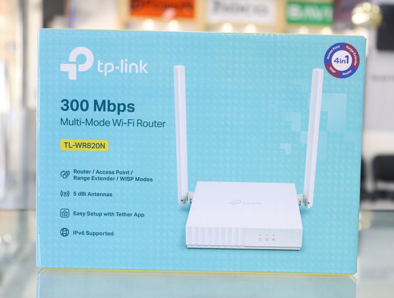 TP-LINK TL-WR820N Router