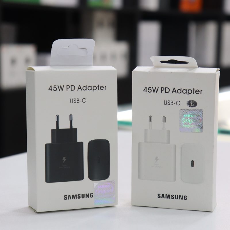 SAMSUNG 45W PD Adapter USB-C
